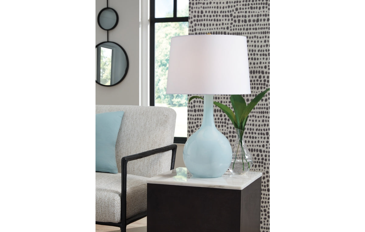 Rylanton Table Lamp