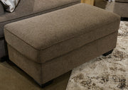Aura Estate Ottoman