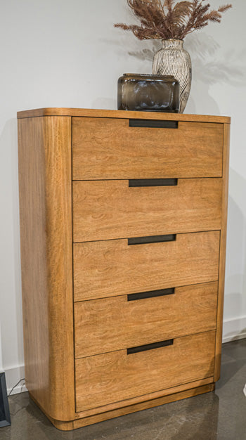 Pamaria Chest of Drawers