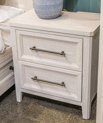 Darbonton Nightstand