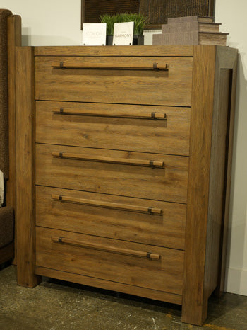 Abbywood Chest of Drawers