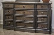 Wickenger Dresser