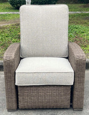 Laguna Heights Outdoor Recliner