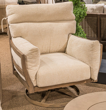 Point Sur Outdoor Swivel Lounge Chair with Cushion