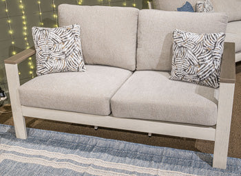 Vista Highlands Outdoor Loveseat with Cushion