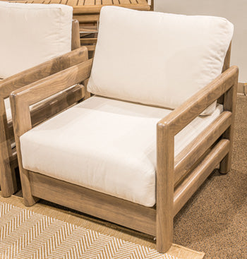 Arc Lake Outdoor Lounge Chair with Cushion