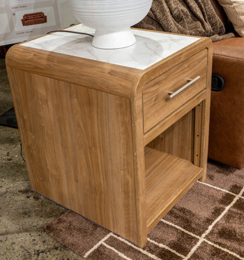 Dovander End Table