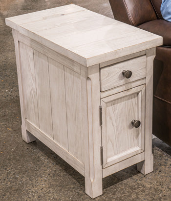 Robbinsdale Chairside End Table