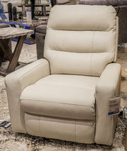 Pennacle Pier Power Recliner