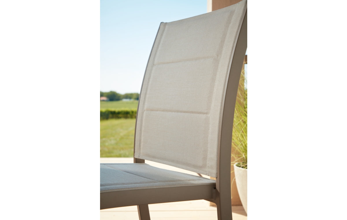 Mission Beach Outdoor Table and 2 Chairs