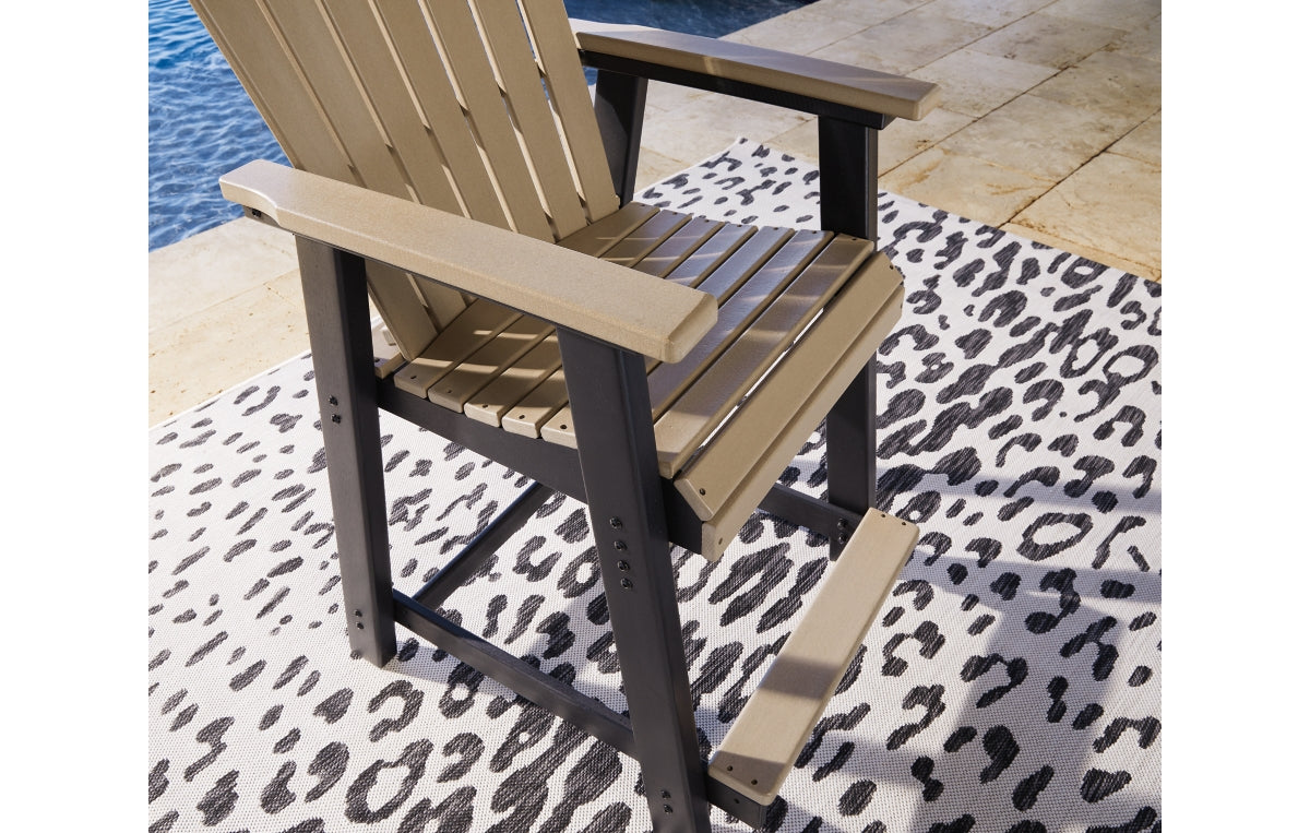 Fairen Trail Outdoor Counter Height Bar Stool (Set of 2)