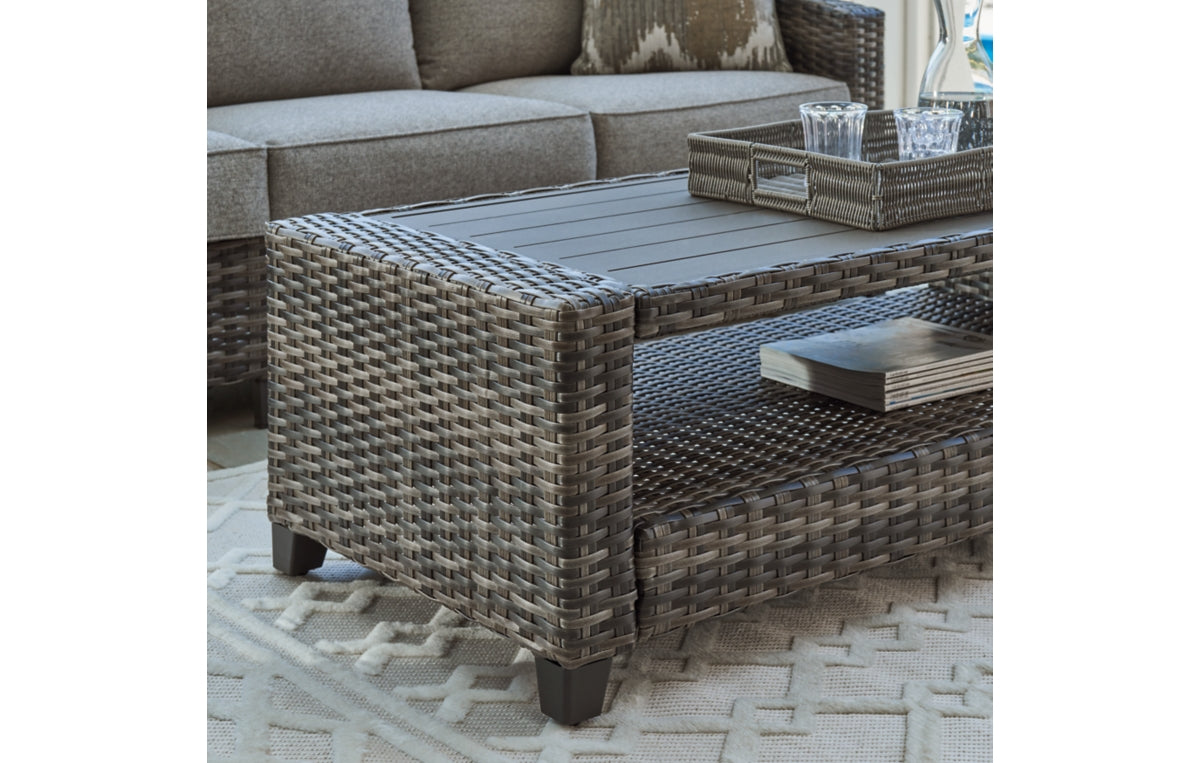 Oasis Court Outdoor Sofa/Chairs/Table Set (Set of 4)