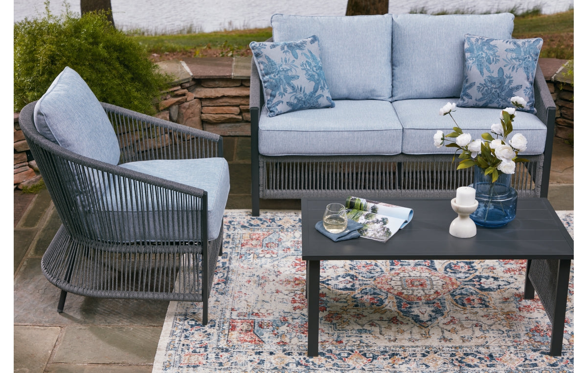 Bridges Beach Outdoor Love/Chairs/Table Set (Set of 4)