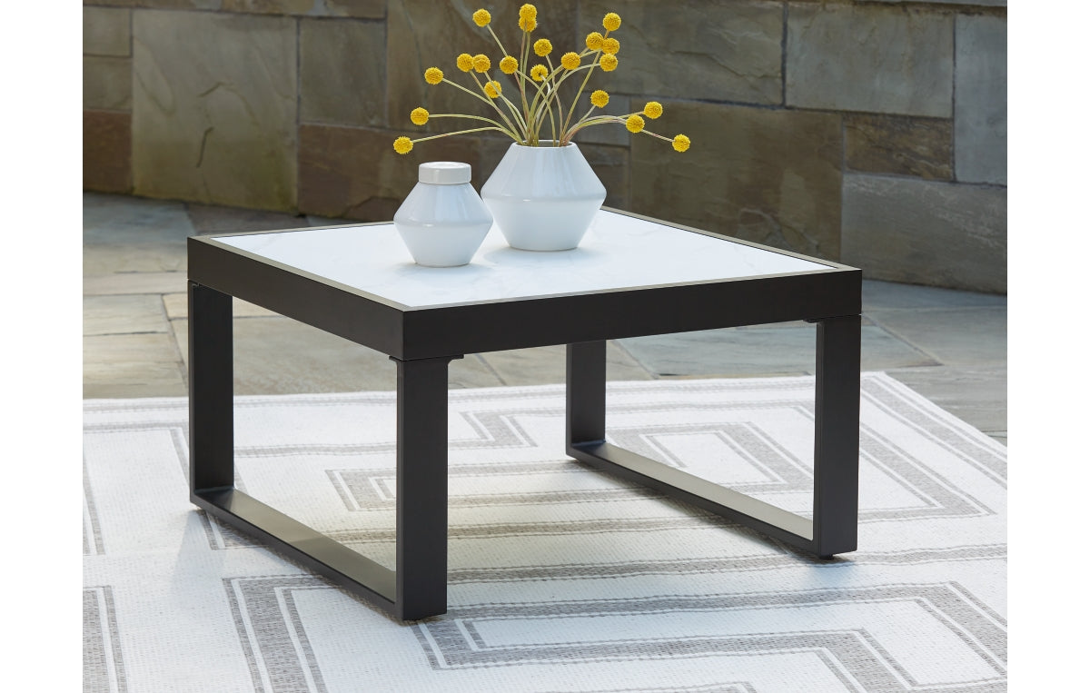 Beachloft Outdoor Coffee Table