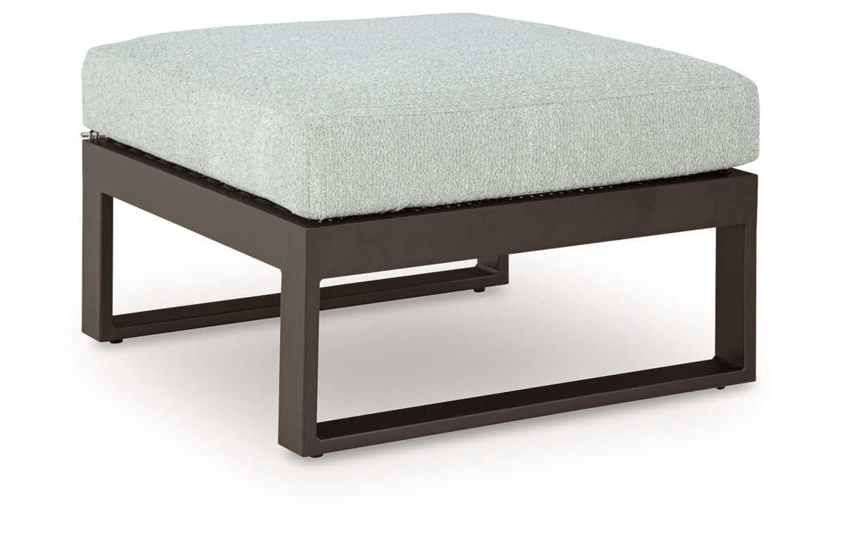 Beachloft 4-Piece Outdoor Sectional