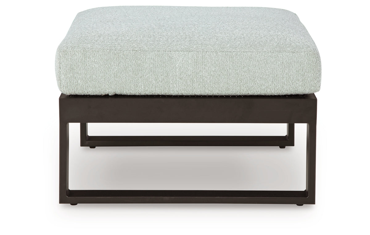 Beachloft 4-Piece Outdoor Sectional