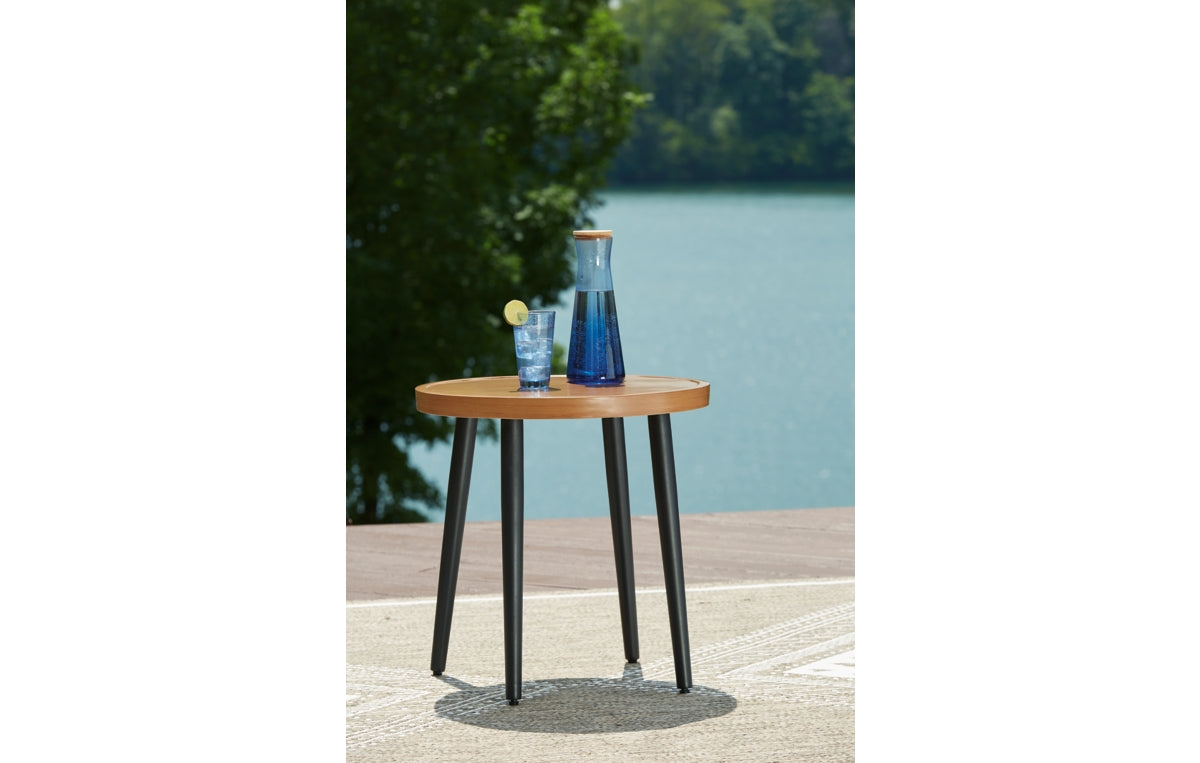 Horizon Hall Outdoor End Table