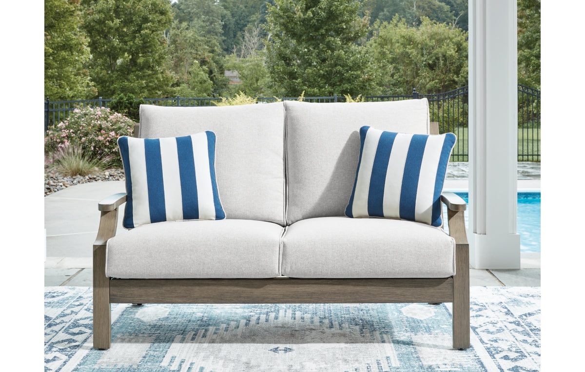 Rainier Ranch Outdoor Loveseat with Cushion