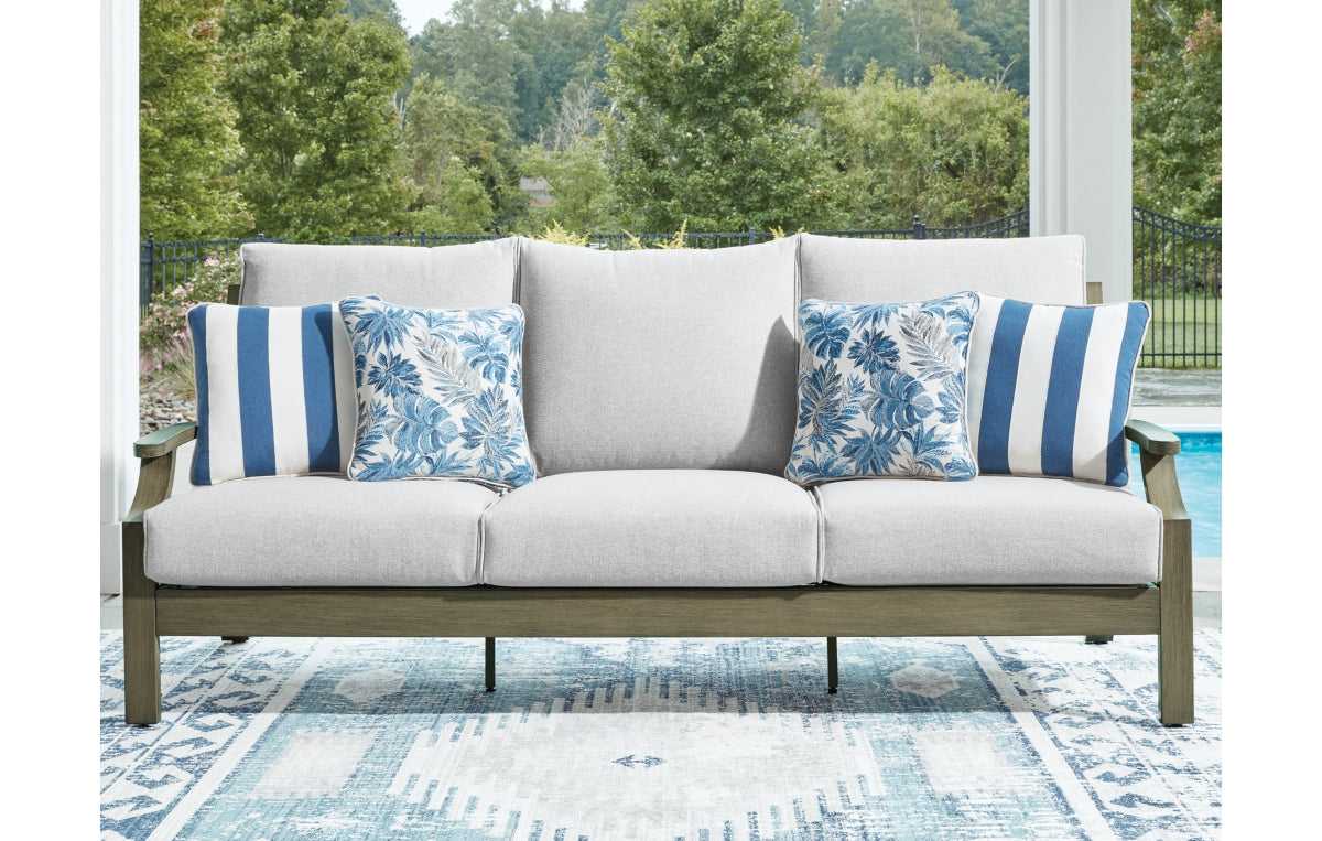 Rainier Ranch Outdoor Sofa with Cushion