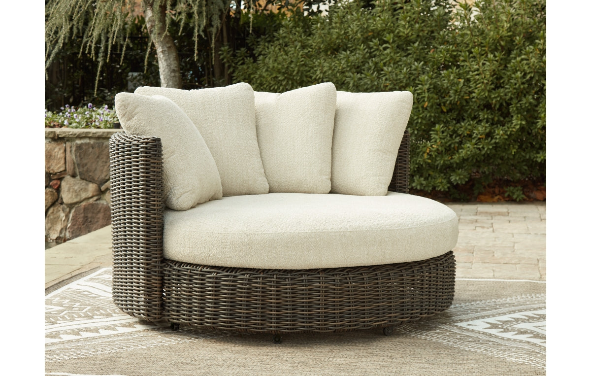 Kimora Outdoor Swivel Lounge Chair with Cushion