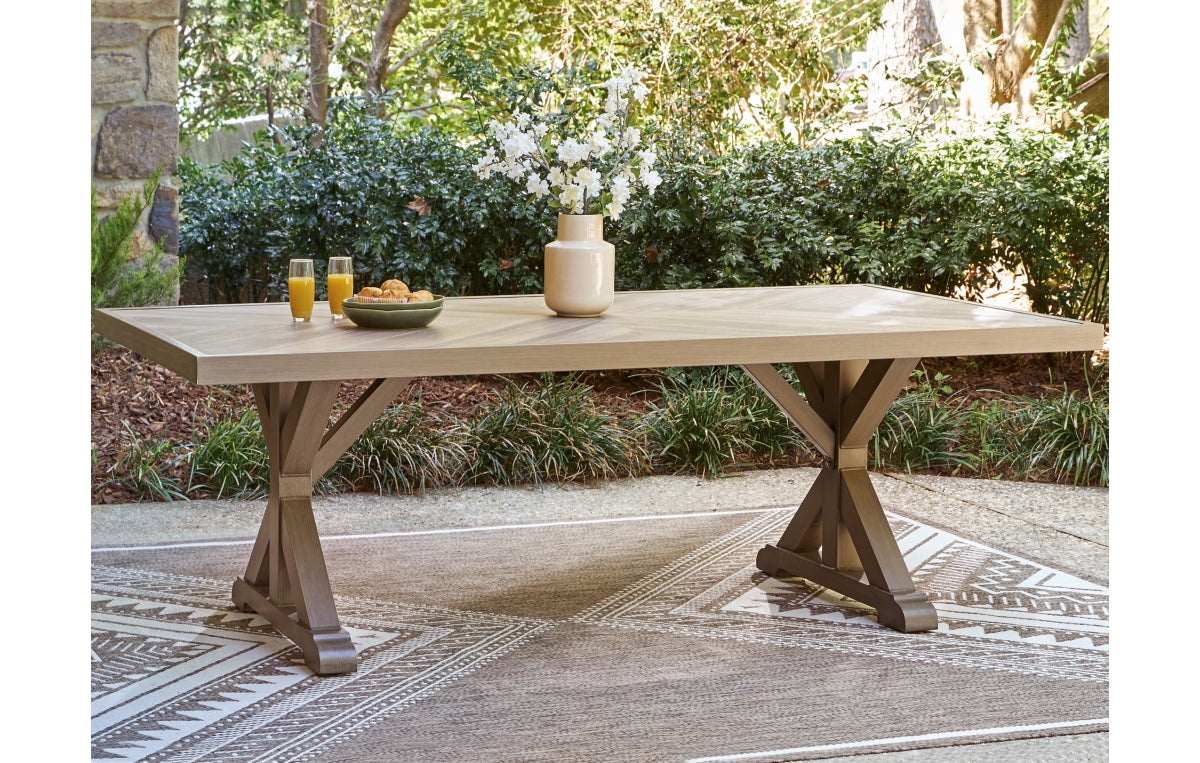 Laguna Heights Outdoor Dining Table