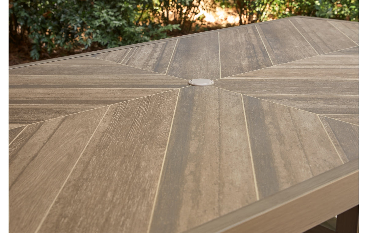 Laguna Heights Outdoor Dining Table