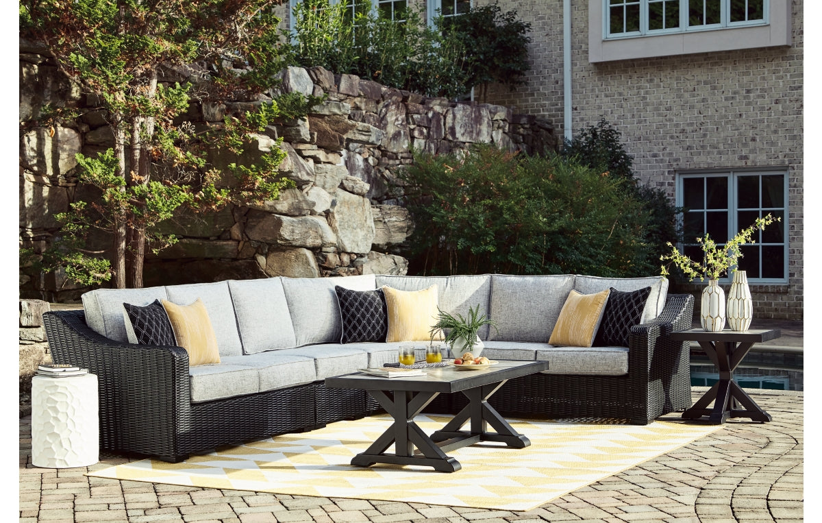 Beachcroft Outdoor End Table
