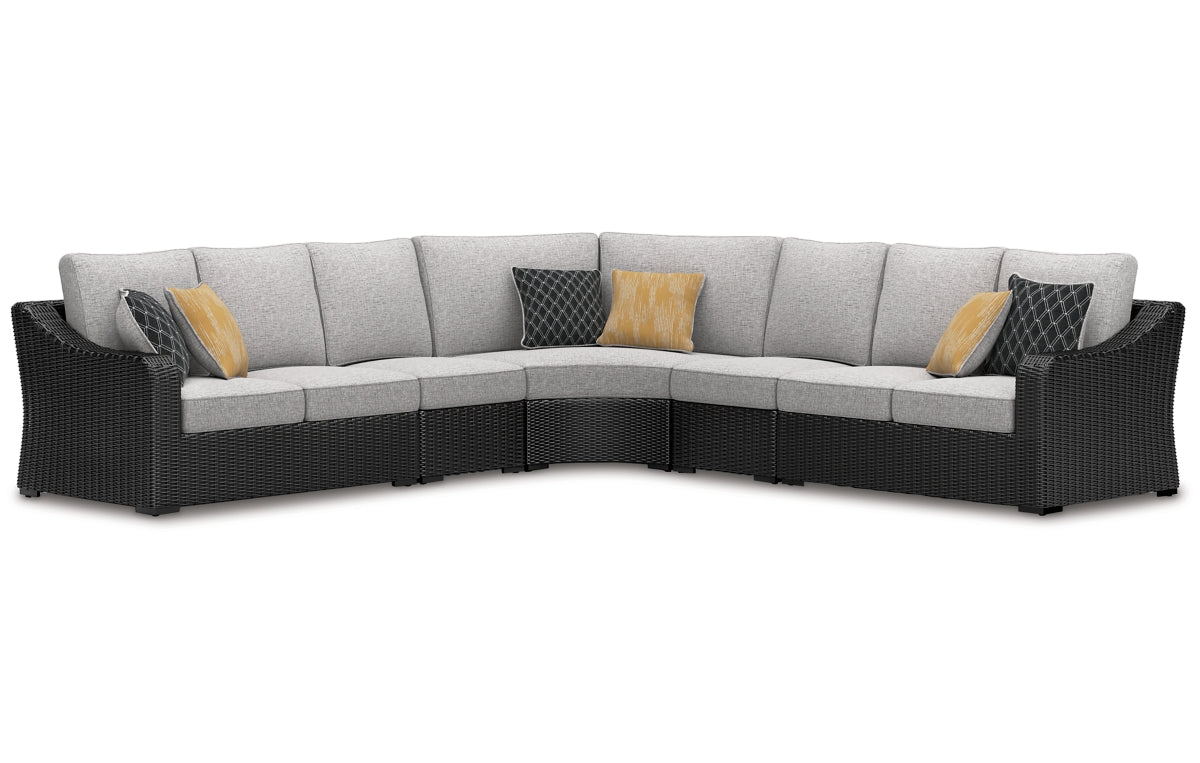 Beachcroft 5-Piece Outdoor Sectional