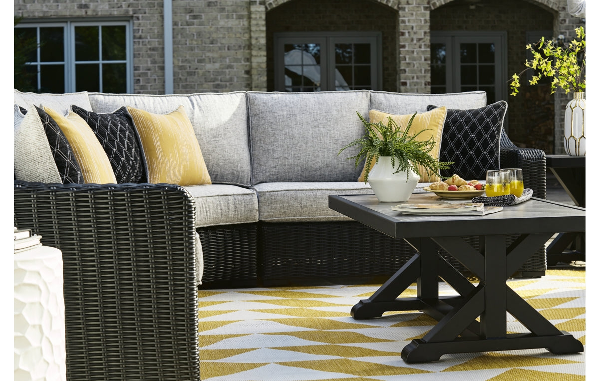Beachcroft Outdoor Coffee Table