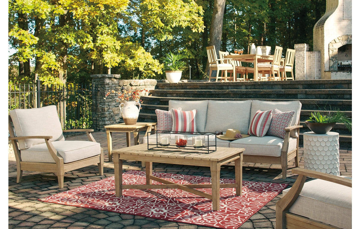 Clare View Sofa with Cushion