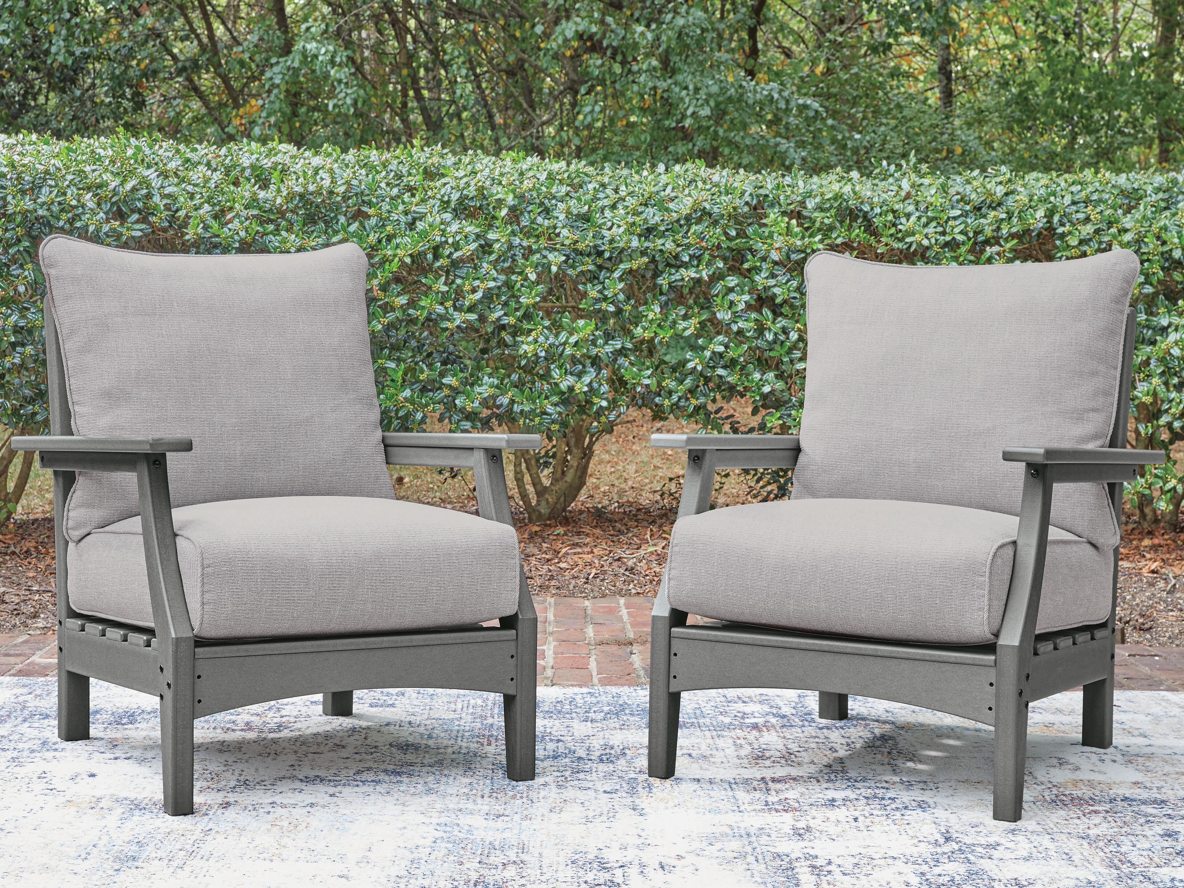 Cove Beach Outdoor Lounge Chair with Cushion