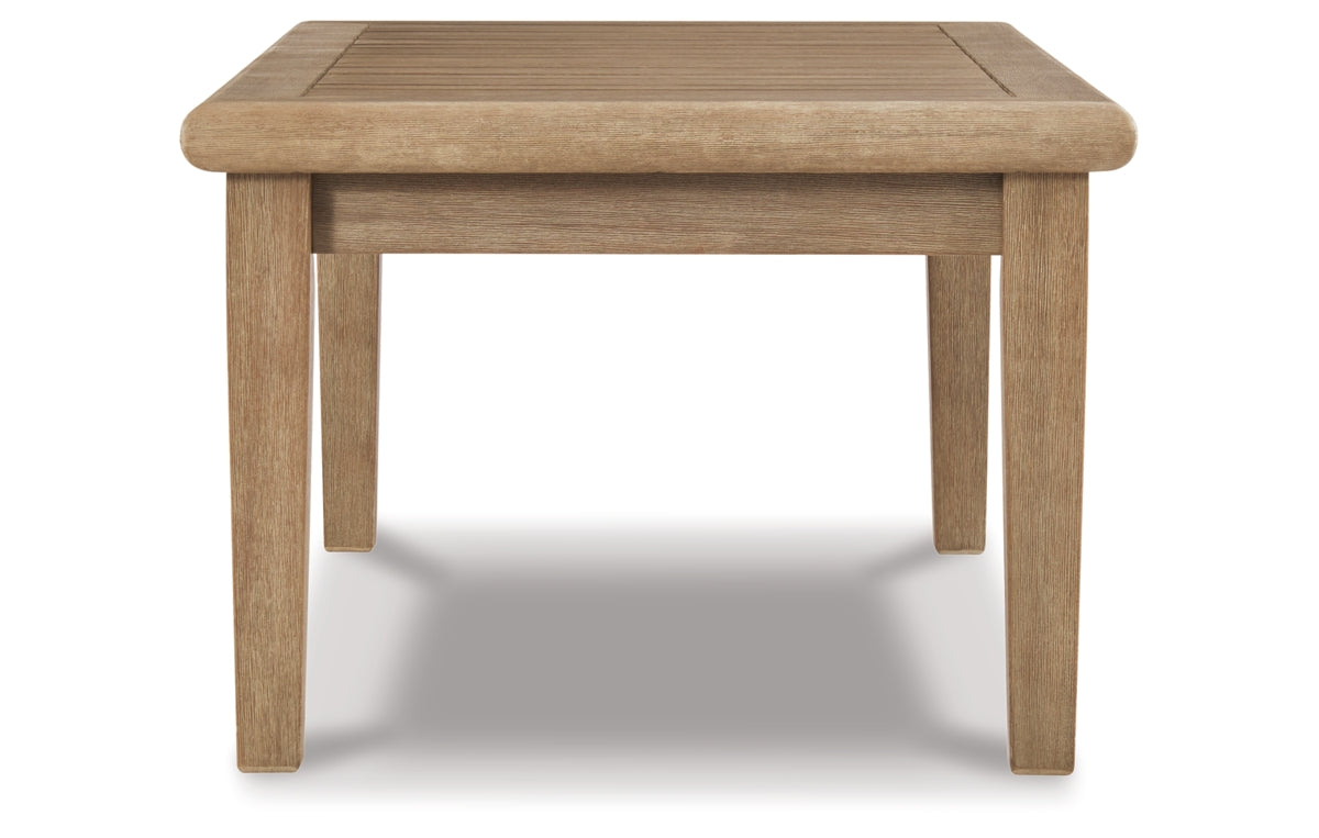 Gerianne Coffee Table