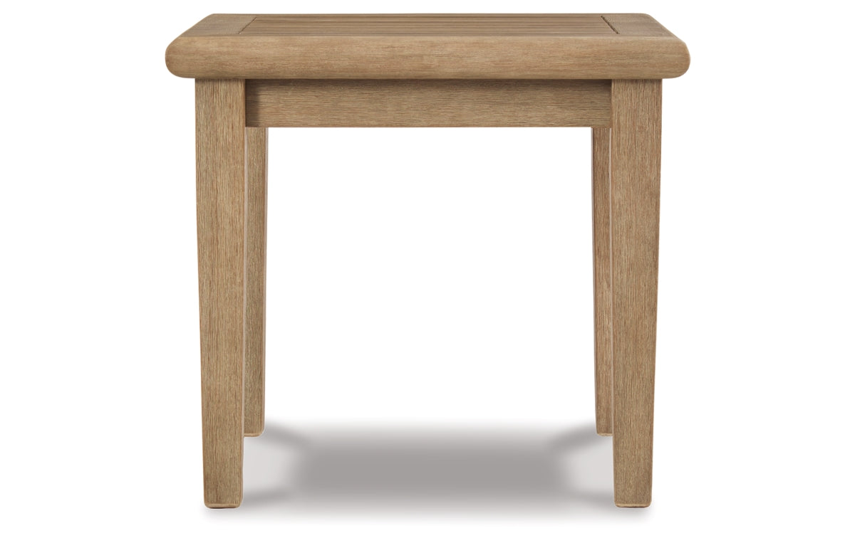 Gerianne End Table