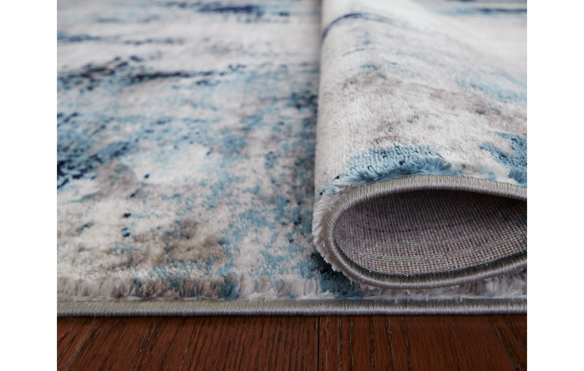 Leonelle 5'3" x 7'3" Rug