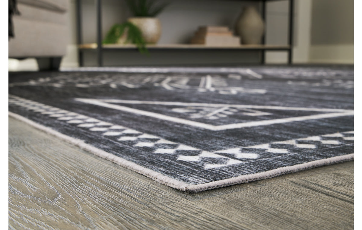 Arloman 5' x 7' Washable Rug