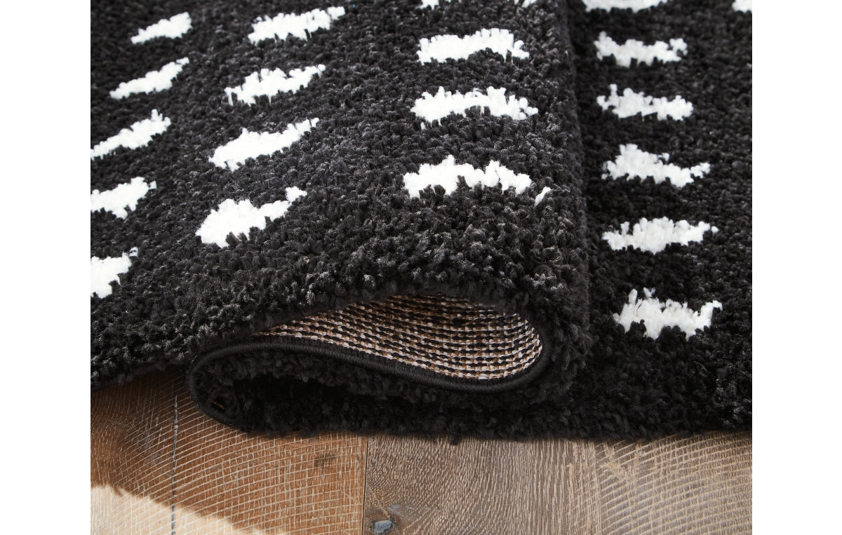 Minston 5' x 7' Rug