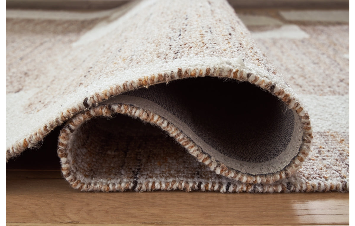 Brynnfield 5' x 7' Rug