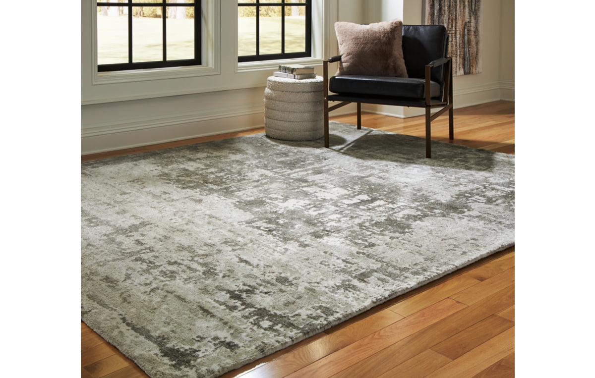 Valmontic 8' x 10' Rug