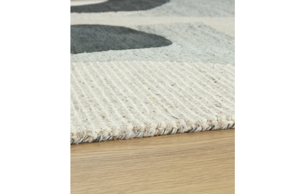 Edrickhill 8' x 10' Rug