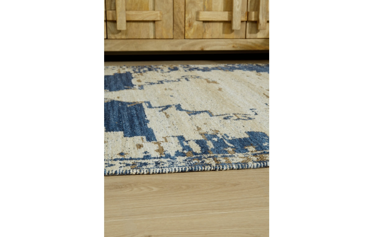 Varnler 8' x 10' Rug