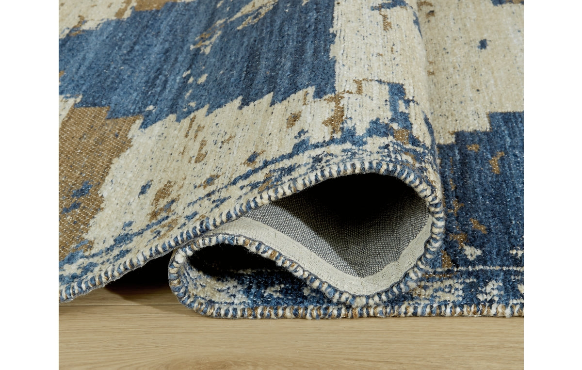 Varnler 5' x 7' Rug