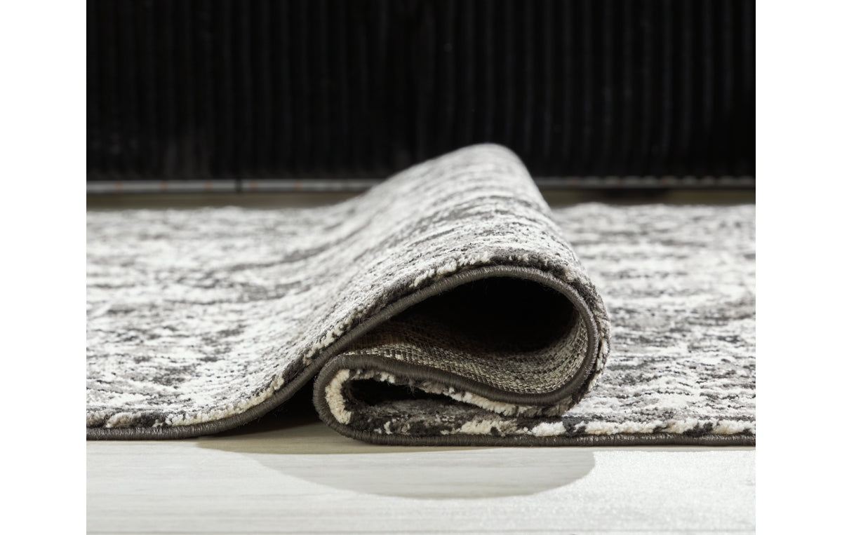 Glennisman Medium Rug