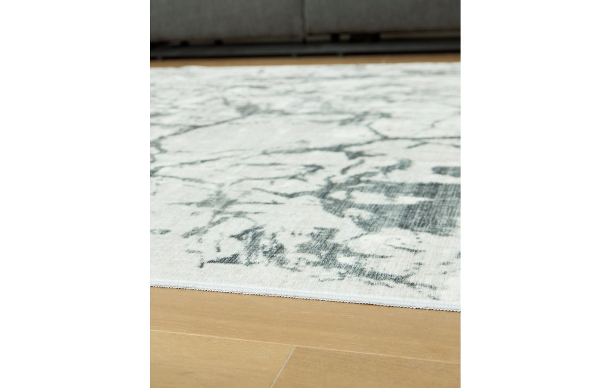 Tobinbury Washable 5' x 7' Area Rug