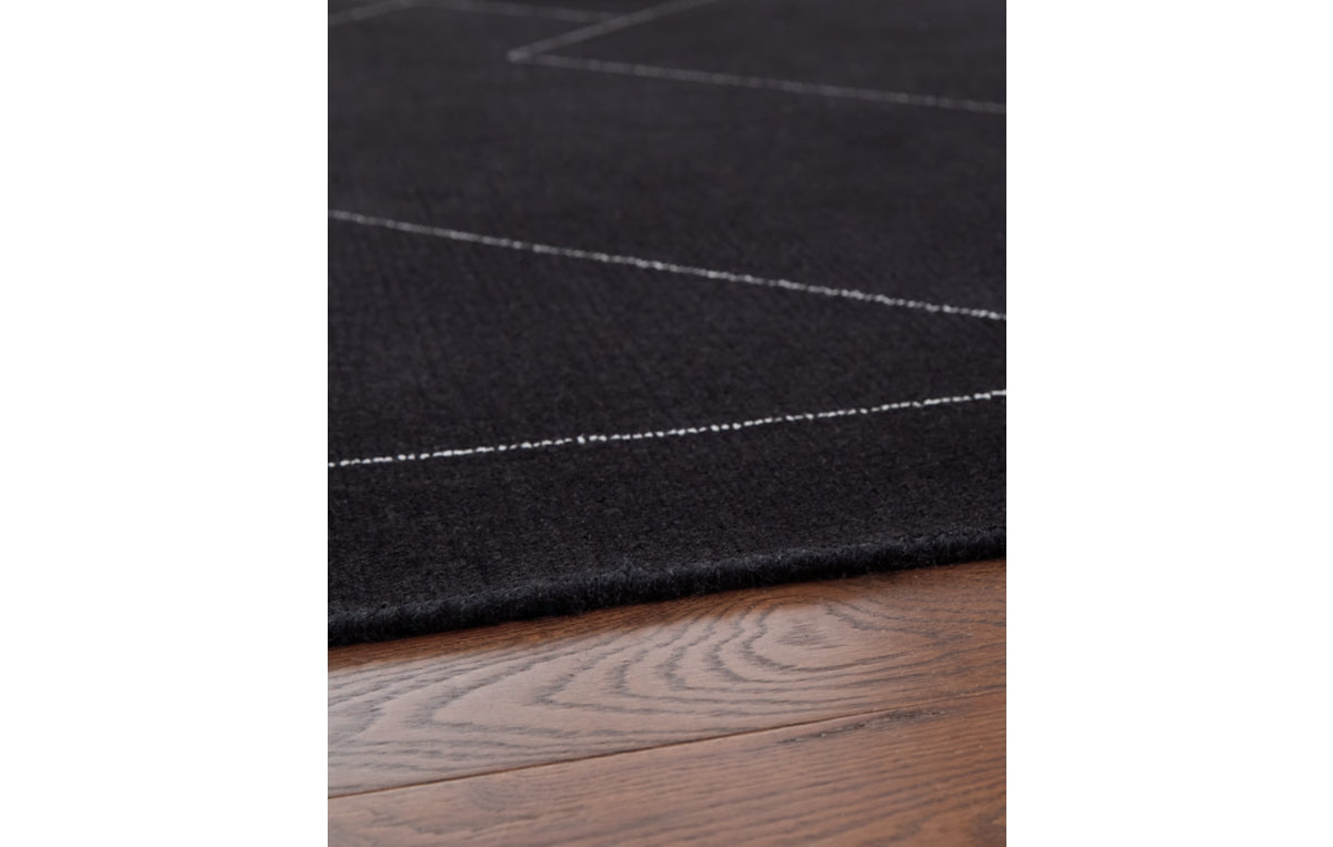 Marav 7'8" x 10' Area Rug