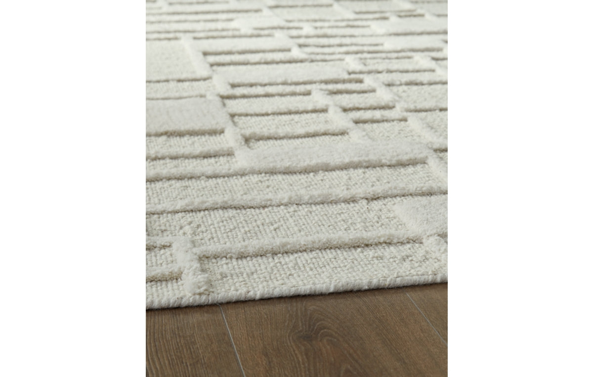 Empriss 5' x 7' Area Rug