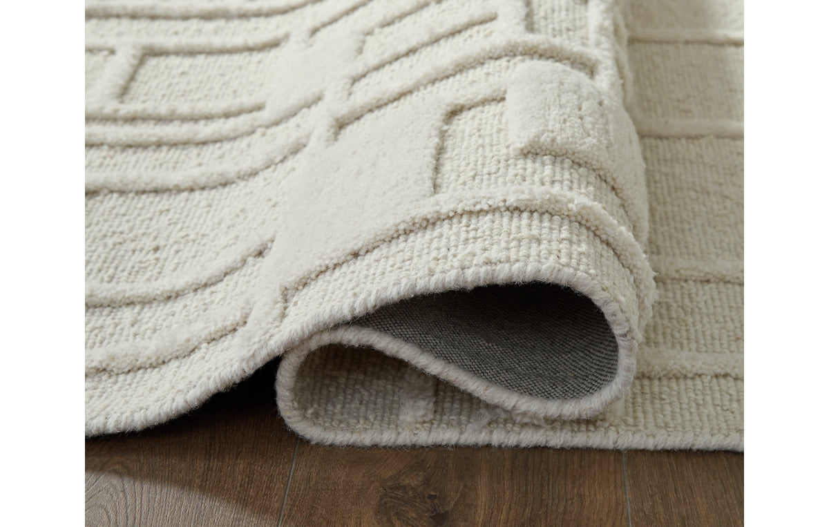 Empriss 5' x 7' Area Rug