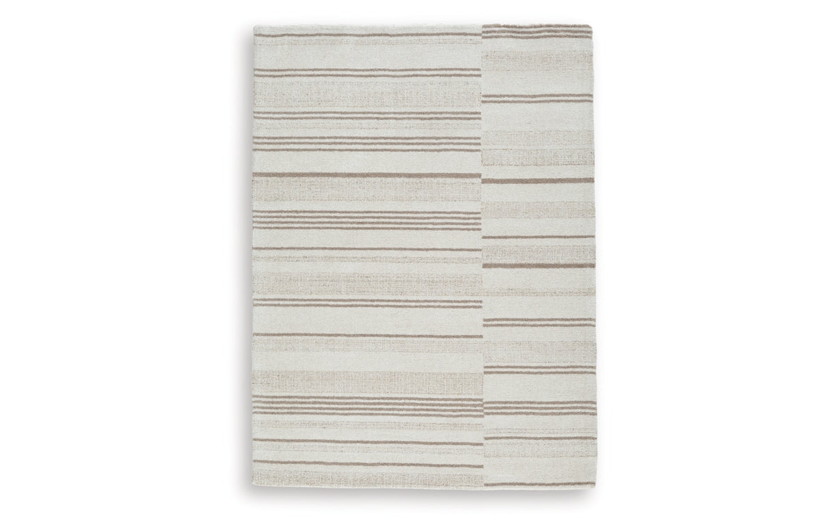 Gadence 5' x 7' Area Rug