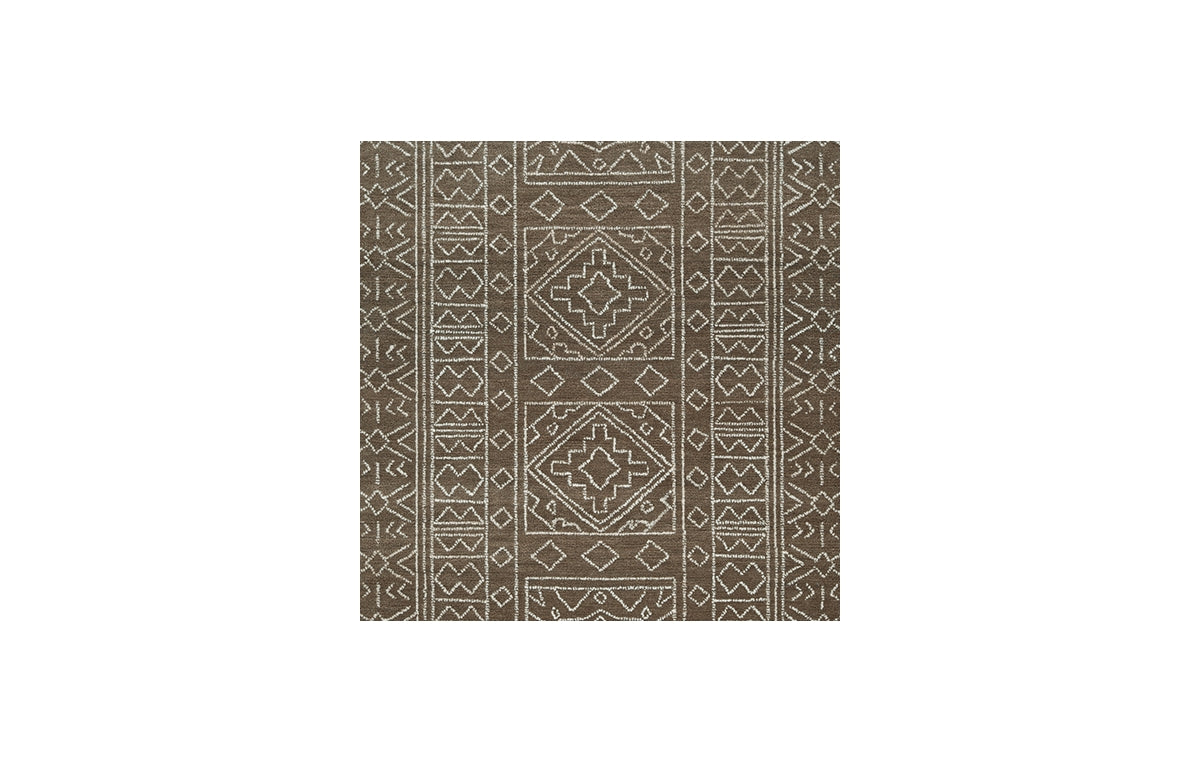 Merrittman 5' x 7' Area Rug