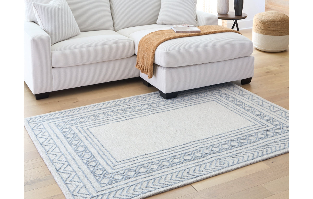 Azelhurst 5' x 7' Area Rug
