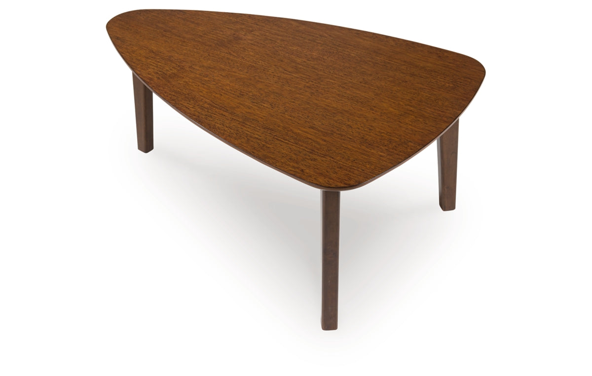 Lyncott Table (Set of 3)